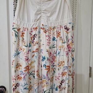 Torrid Cream/Natural Knit Band Top with Long Floral Skirt With Pockets Size 2